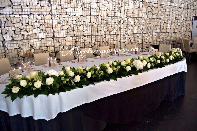 Espectacular decoración de mesa presidencial