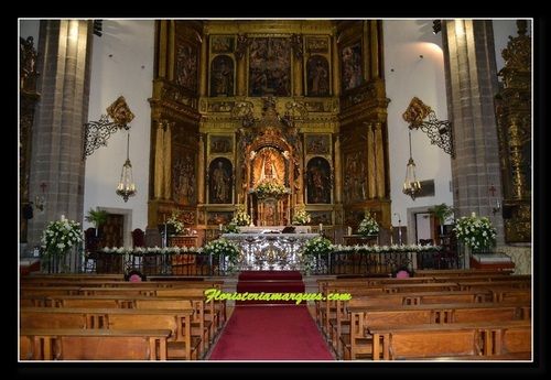 DECORACION FLORAL DE IGLESIA